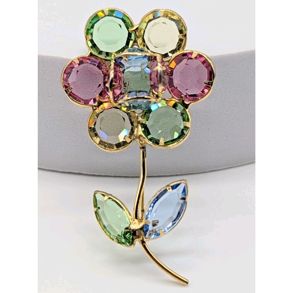 Vintage Pastel Multicolor Rhinestone Flower Brooch Pin 3D Gold Tone 2.5 in
